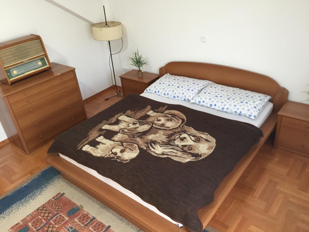 Guest House Seperic ยาสเตรบาร์สโก ห้อง รูปภาพ
